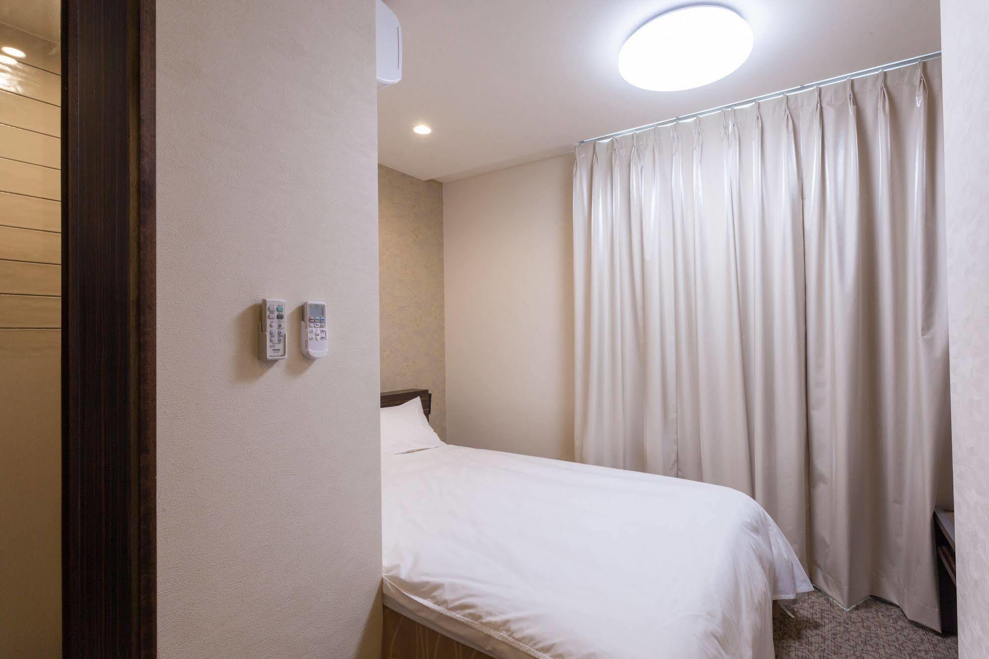 Okinawa Kariyushi Lch. Premium Ξενοδοχείο Νάχα Εξωτερικό φωτογραφία